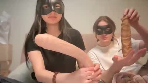 Snapshot of slowburndlc chatting on 16, 3, 2026 slowburndlc online show from 16, 3, 2026