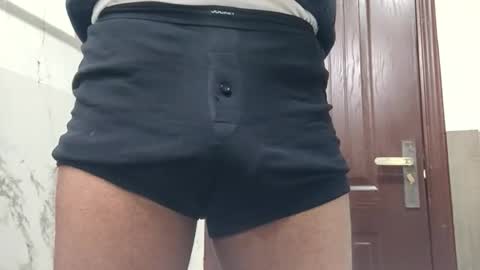 Snapshot of slowmooo_42069 chatting on 5, 1, 2026 slowmooo_42069 online show from 5, 1, 2026