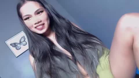 slut4attention online show from 27, 4, 2026