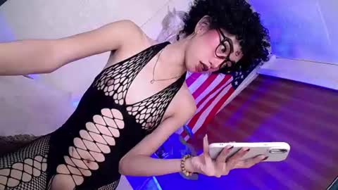 just call me aryana online show from 28, 6, 2026