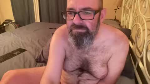 Snapshot of slut_slave_cfnm chatting on 5, 7, 2026 slut online show from 5, 7, 2026