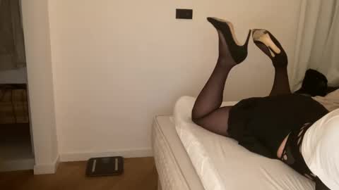 slutforbbc26y online show from 20, 12, 2024