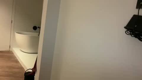 slutforbbc26y online show from 16, 2, 2026