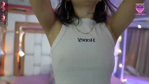 Snapshot of slutlittlecamila chatting on 5, 6, 2026 CAMILA online show from 5, 6, 2026