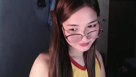 slutty_hannaxx online show from 23, 4, 2026