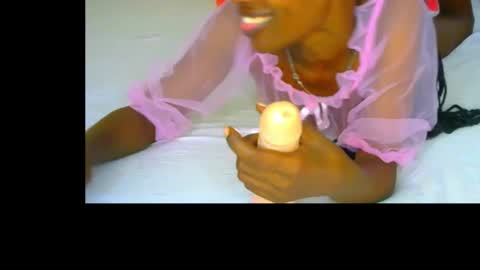 Sexyslutt online show from 17, 11, 2025