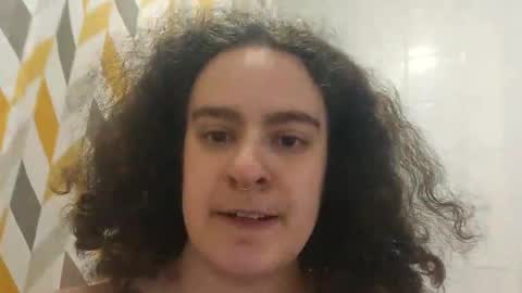 Snapshot of sluttysuzie17 chatting on 26, 4, 2026 SluttySuzie17 online show from 26, 4, 2026