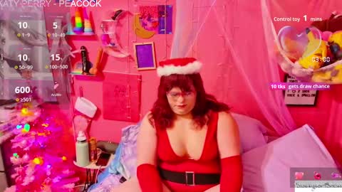 Tori Smith online show from 9, 11, 2025