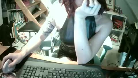 sluttytoy83 online show from 16, 3, 2026