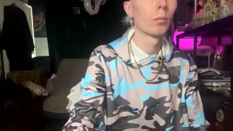 Snapshot of slytherinboy_01 chatting on 5, 12, 2025 slytherinboy_01 online show from 5, 12, 2025