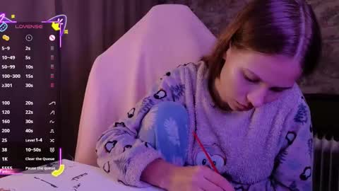 Snapshot of small_emma0 chatting on 12, 11, 2025 Emma online show from 12, 11, 2025