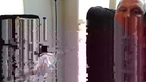 Snapshot of small_weener18 chatting on 22, 11, 2025 small_weener18 online show from 22, 11, 2025