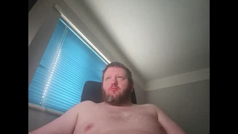 smallone19832 online show from 26, 2, 2025