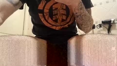 Snapshot of smallone8825 chatting on 23, 11, 2025 smallone8825 online show from 23, 11, 2025