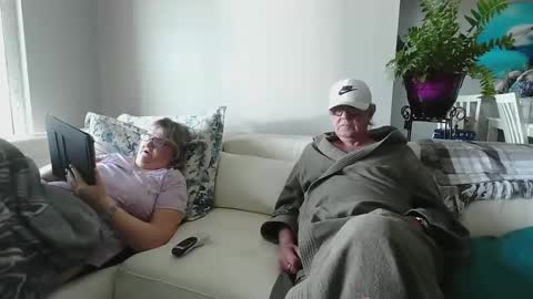 Daddy online show from 6, 3, 2025