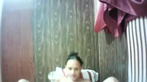 smalltitsbabe18 online show from 15, 11, 2025