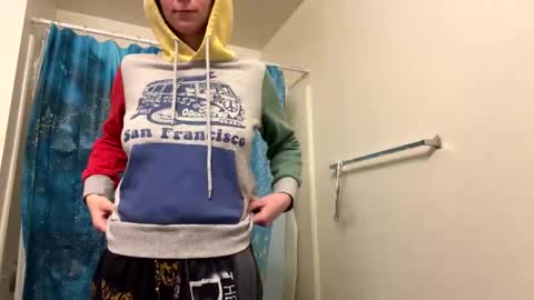 Snapshot of smalltshbigtits chatting on 3, 4, 2026 smalltshbigtits online show from 3, 4, 2026