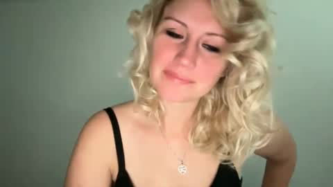 smexxii93 online show from 4, 12, 2024