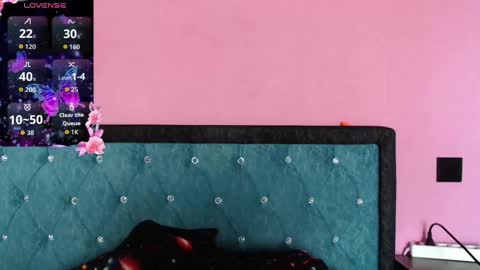 Snapshot of smile_cute_fox chatting on 30, 3, 2026 smile_cute_fox online show from 30, 3, 2026