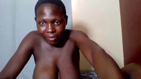 Snapshot of smilecuty chatting on 7, 2, 2025 Nancy Akinyi Otieno online show from 7, 2, 2025