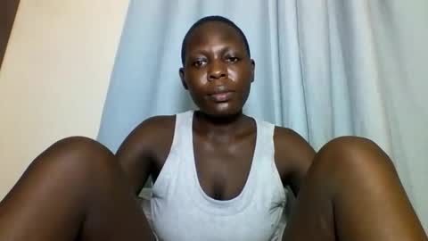Snapshot of smilecuty chatting on 7, 11, 2025 Nancy Akinyi Otieno online show from 7, 11, 2025