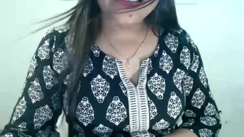 smiley online show from 7, 6, 2026
