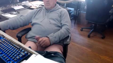 Snapshot of smly chatting on 10, 4, 2026 smly online show from 10, 4, 2026