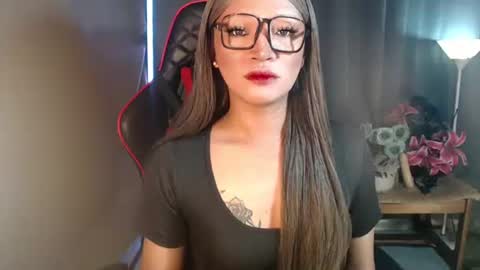 Snapshot of smokeprincess chatting on 8, 9, 2025 Amanda online show from 8, 9, 2025