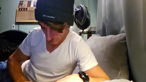 Snackyyyy online show from 9, 2, 2026