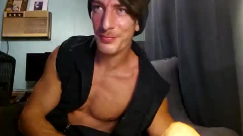 Snackyyyy online show from 25, 2, 2026