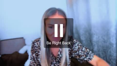 Snapshot of snezanablond chatting on 28, 11, 2025 Sneja online show from 28, 11, 2025