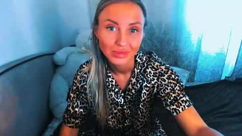 Sneja online show from 10, 4, 2026
