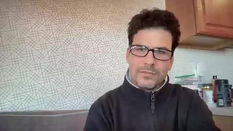 Snapshot of snfrisco76 chatting on 8, 1, 2026 snfrisco76 online show from 8, 1, 2026