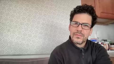 Snapshot of snfrisco76 chatting on 14, 1, 2026 snfrisco76 online show from 14, 1, 2026