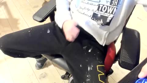 snip1977 online show from 6, 1, 2025