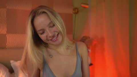 Candice Snow online show from 27, 12, 2024