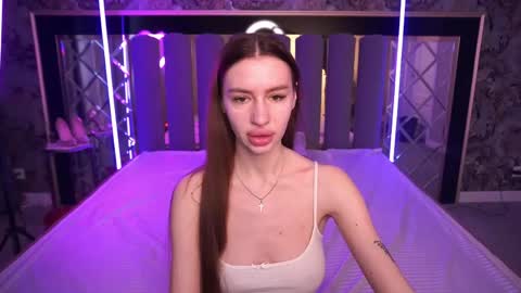 snow_whiteeex online show from 27, 4, 2026