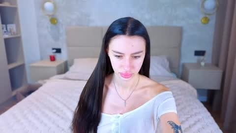 Snapshot of snow_whiteeex chatting on 4, 6, 2026 snow_whiteeex online show from 4, 6, 2026