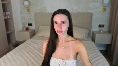 snow_whiteeex online show from 15, 7, 2026