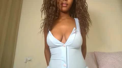 snowfox254 online show from 15, 9, 2025