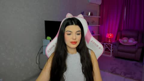 snowingwinter online show from 5, 4, 2026