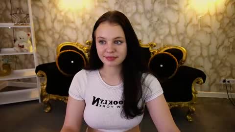 snowwhite_bella online show from 1, 7, 2026
