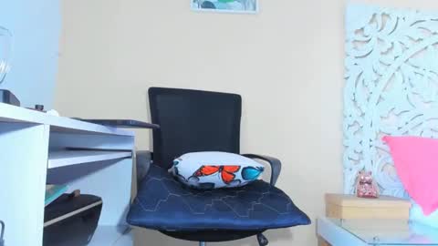 Snapshot of soalngets chatting on 23, 1, 2025 sol online show from 23, 1, 2025