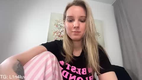 Snapshot of sof1bl1ss chatting on 14, 3, 2026 Sofi online show from 14, 3, 2026