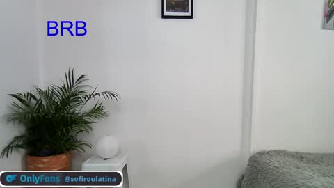 Snapshot of soffi_rousel_ chatting on 8, 1, 2025 soffi_rousel_ online show from 8, 1, 2025