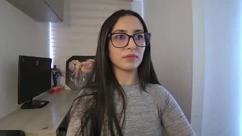 soffi_rousel_ online show from 20, 4, 2026