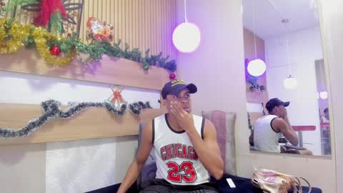 Soffia bless online show from 3, 1, 2025