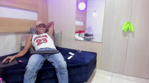 Soffia bless online show from 8, 1, 2025