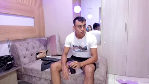 Soffia bless online show from 25, 1, 2025