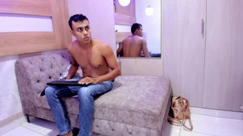 Soffia bless online show from 28, 1, 2025